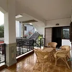 Vrea Dom wakacyjny Nea Vrasna